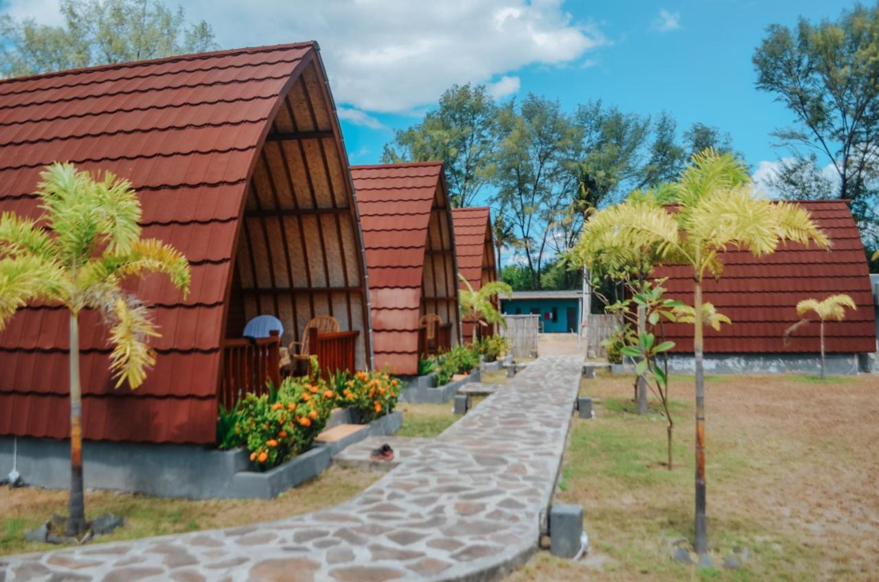 Laba Laba Bungalow Gili Meno Exterior photo